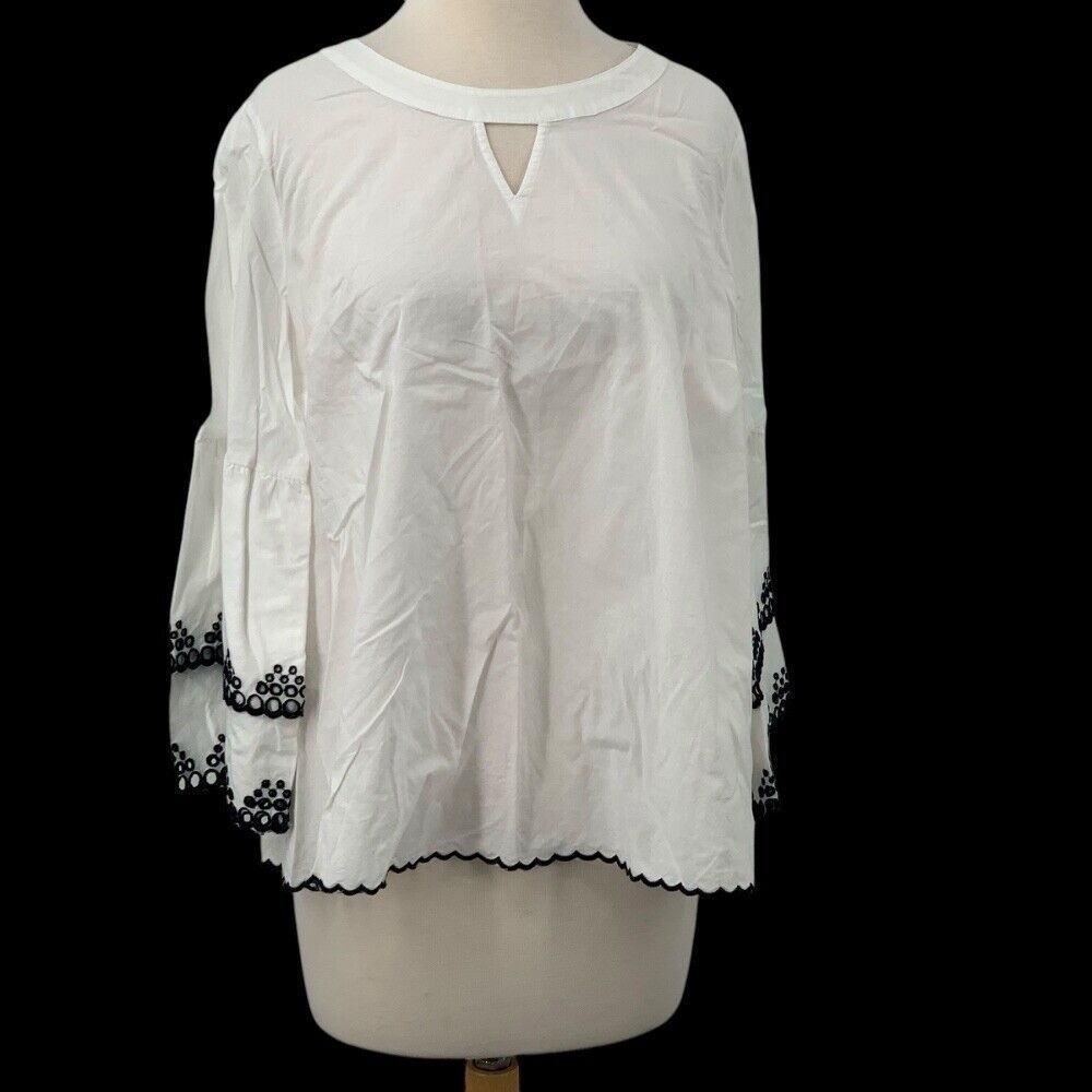 Crown & Ivy Women's Tiered Bell Sleeve White Blouse Keyhole Navy Eyelet Size L‎